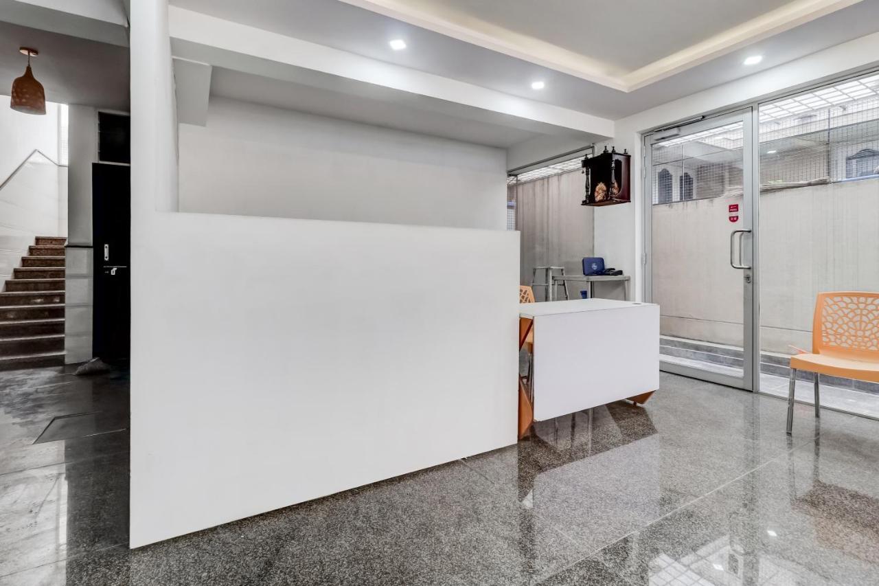Oyo 81895 Nr Homes Bengaluru Zewnętrze zdjęcie